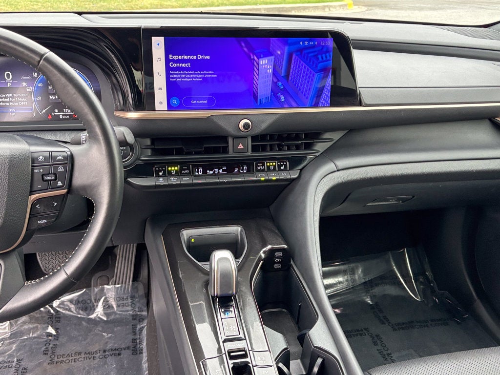 2025 Toyota Crown XLE