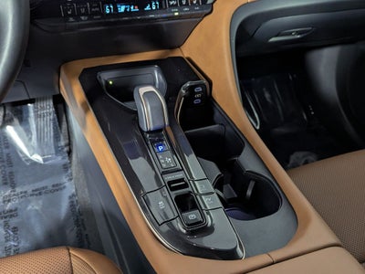 2025 Toyota Crown Signia XLE