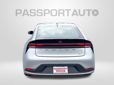 2025 Toyota Prius LE