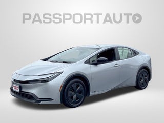 2025 Toyota Prius LE