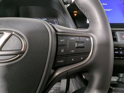 2023 Lexus UX 250h Premium