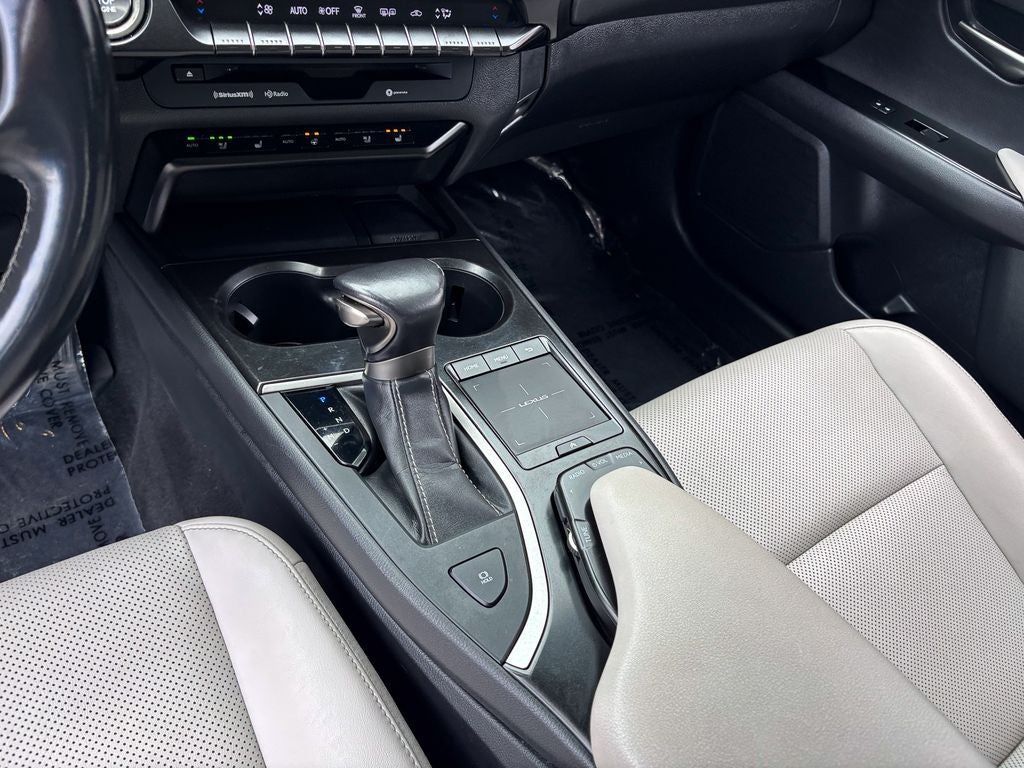 2019 Lexus UX 200 Base