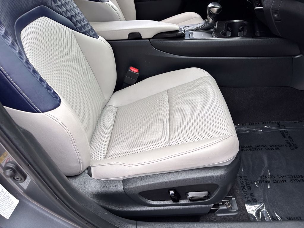 2019 Lexus UX 200 Base