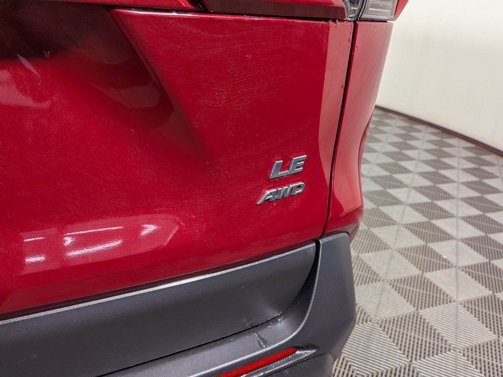 2019 Toyota RAV4 LE