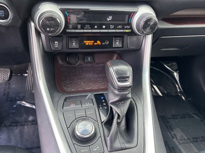 2020 Toyota RAV4 Limited
