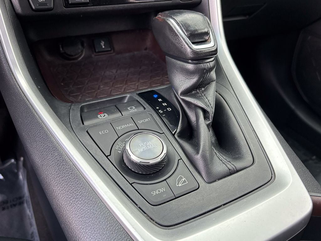 2020 Toyota RAV4 Limited