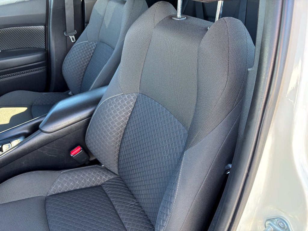 2021 Toyota C-HR LE