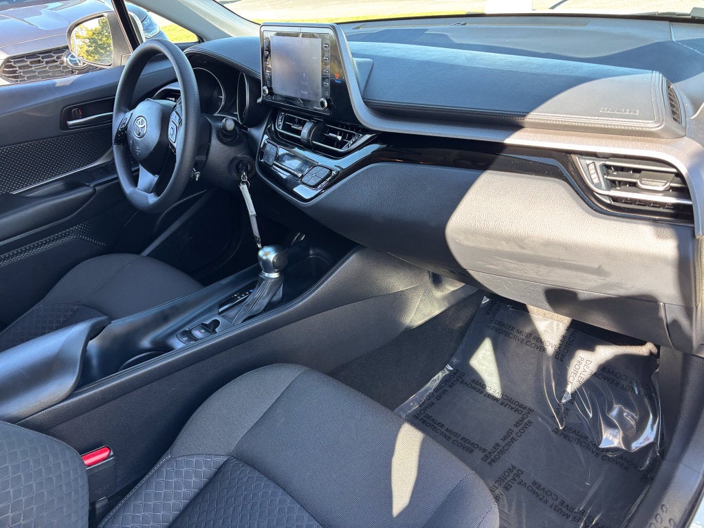 2021 Toyota C-HR LE