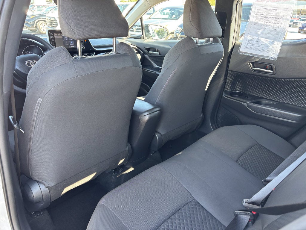 2021 Toyota C-HR LE